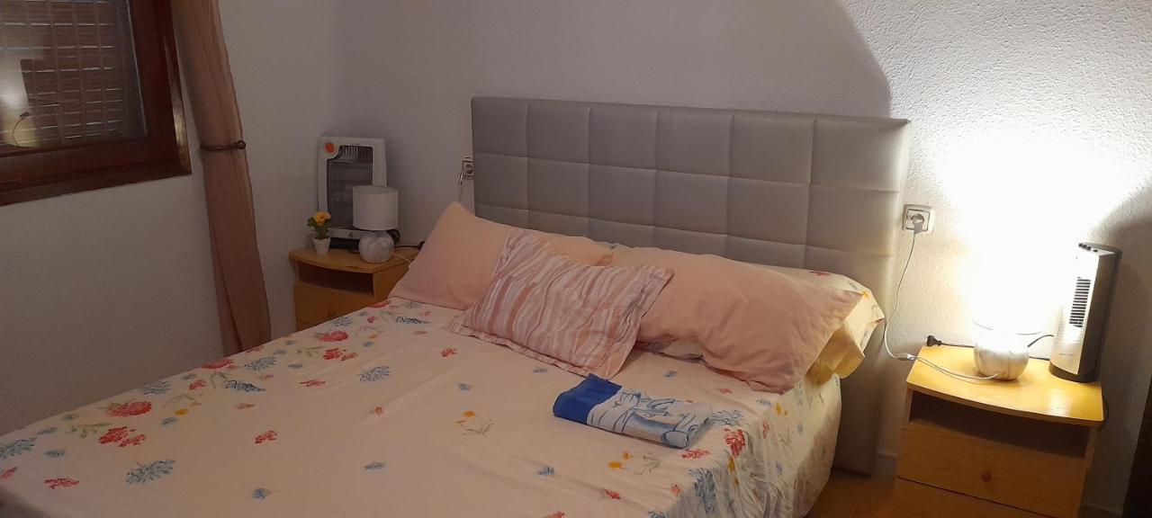 Apartment Los Locos Beach With Balcony And Wi-Fi Торевьиа Экстерьер фото