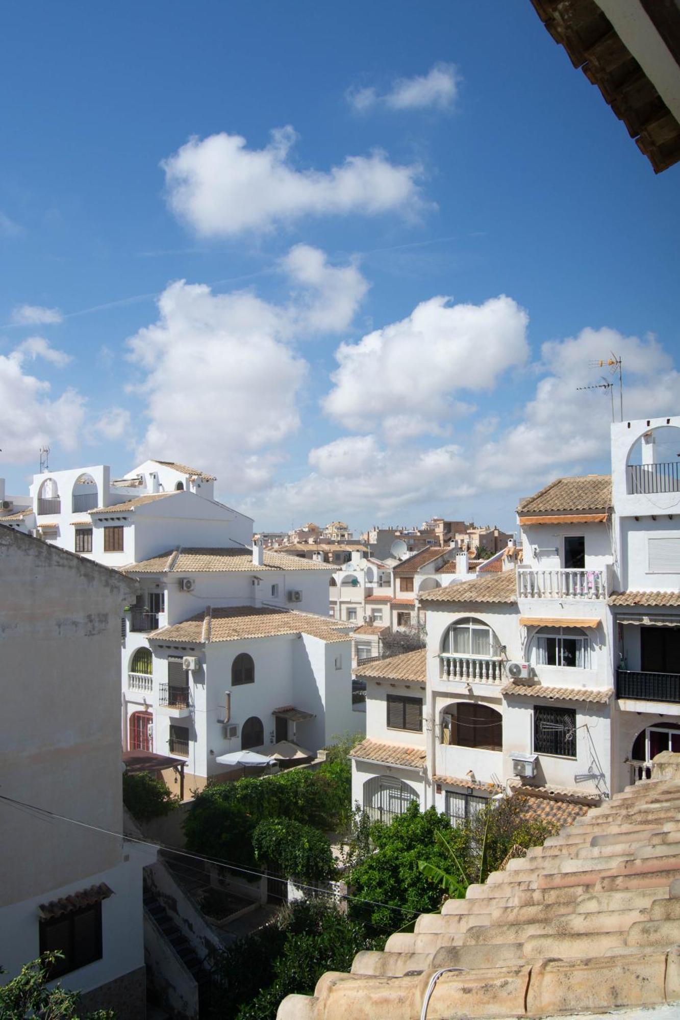 Apartment Los Locos Beach With Balcony And Wi-Fi Торевьиа Экстерьер фото
