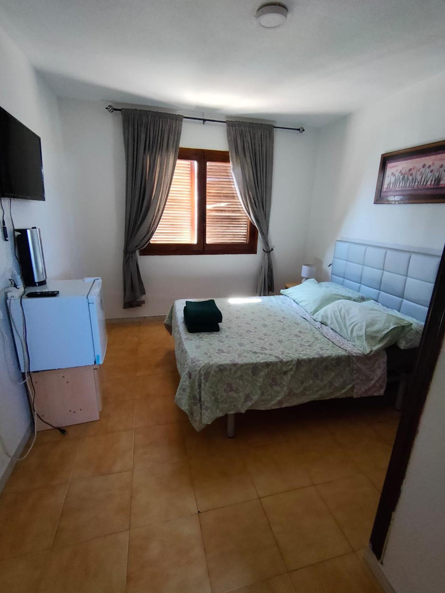 Apartment Los Locos Beach With Balcony And Wi-Fi Торевьиа Экстерьер фото